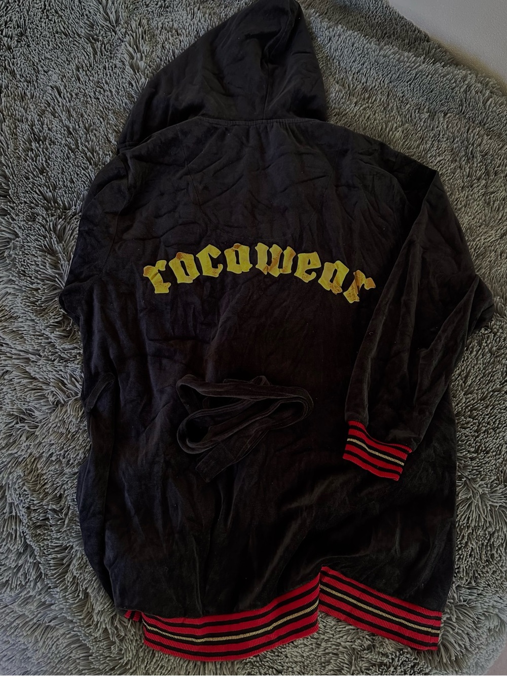 Rocawear Black Hooded Sleepwear Robe with Gold Logo and Red Trim